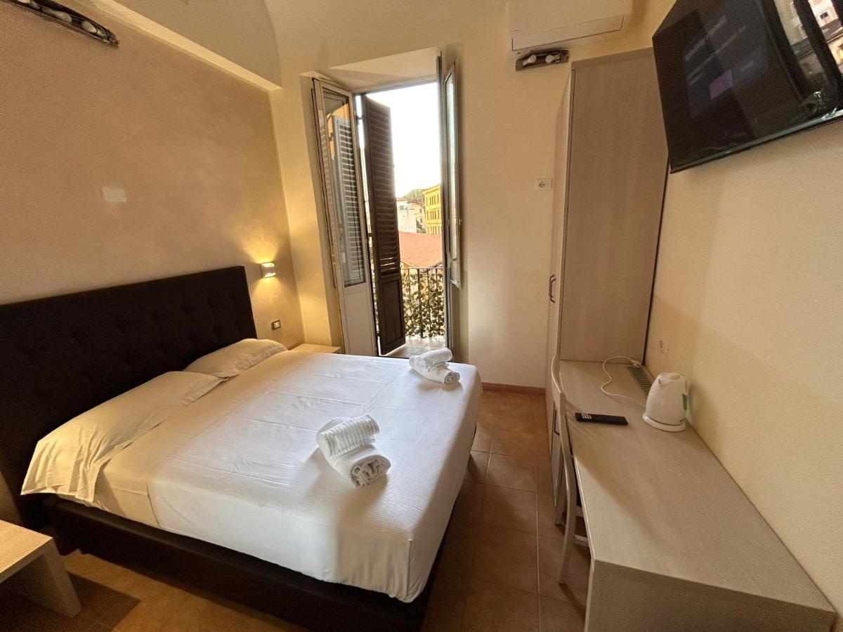 Conte Guesthouse Rzym Zewnętrze zdjęcie