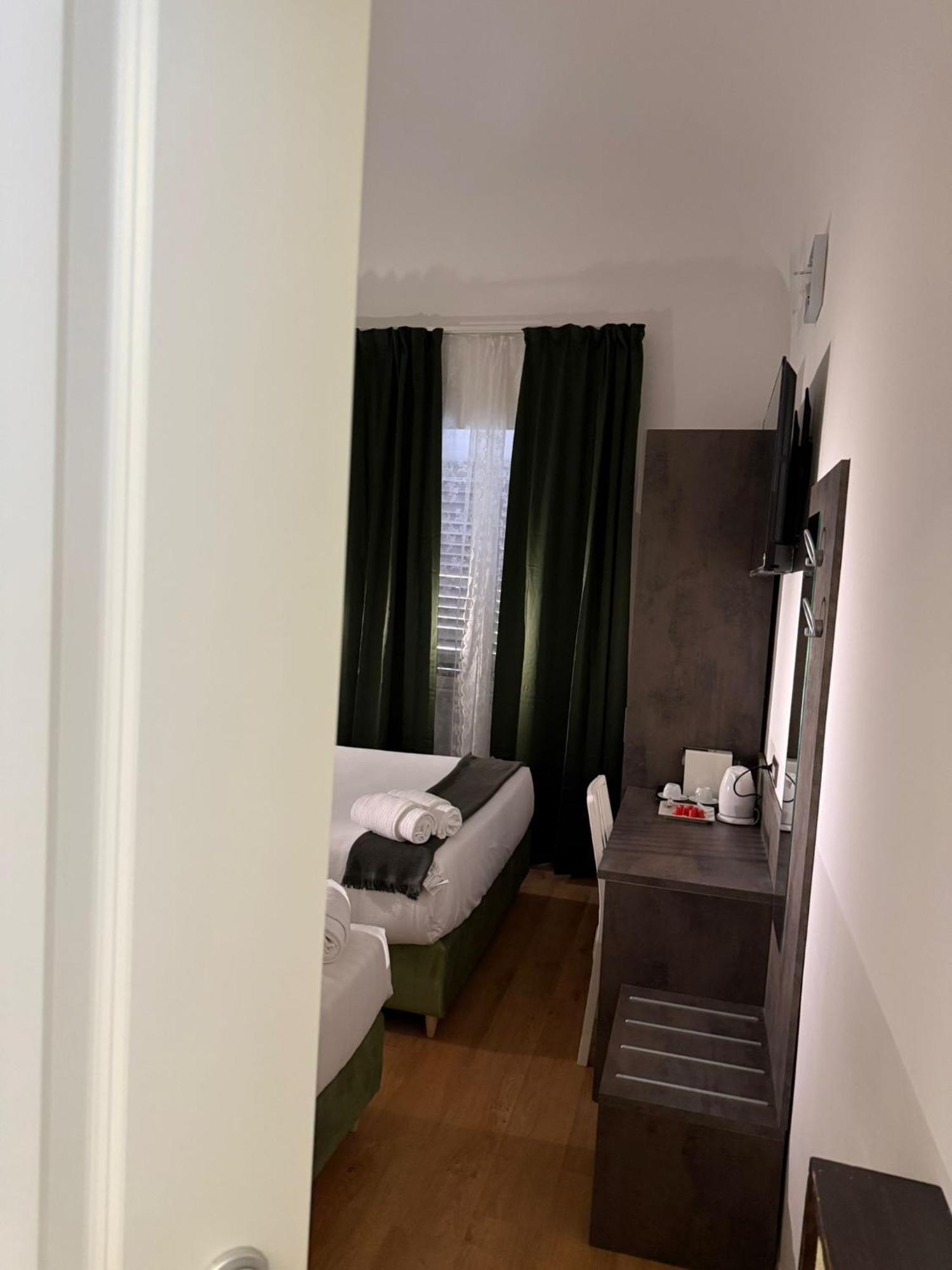 Conte Guesthouse Rzym Zewnętrze zdjęcie